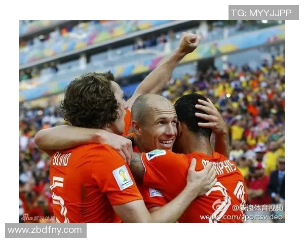 杭州足球队在大师赛中的实力展现与战术分析全景回顾