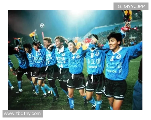 青岛恒大足球明星的辉煌历程与未来发展展望 青岛恒大足球明星的辉煌历程与未来发展展望